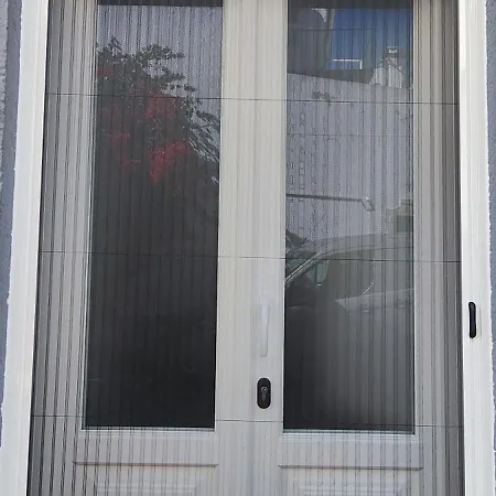 Cinco Botelho Lägenhet