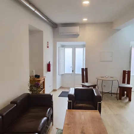 Cinco Botelho Apartment *